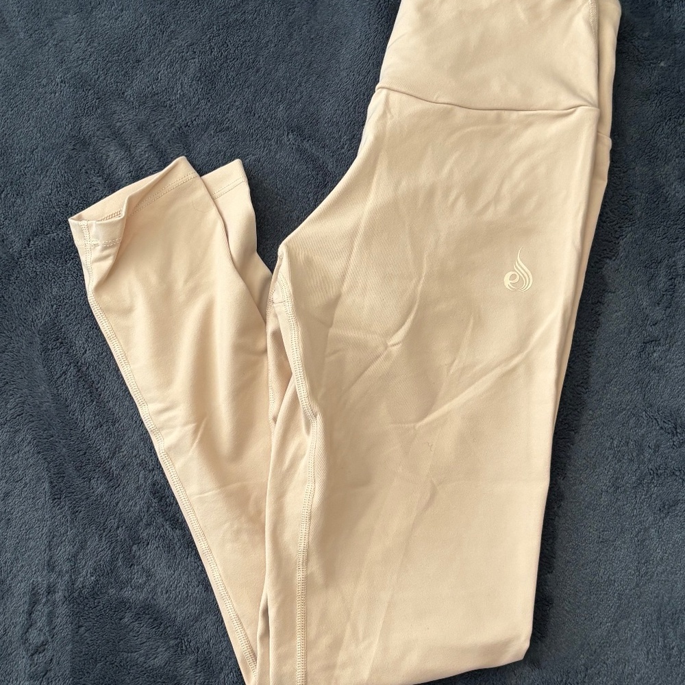 Ryderwear Adapt High waisted Scrunch Leggings - S